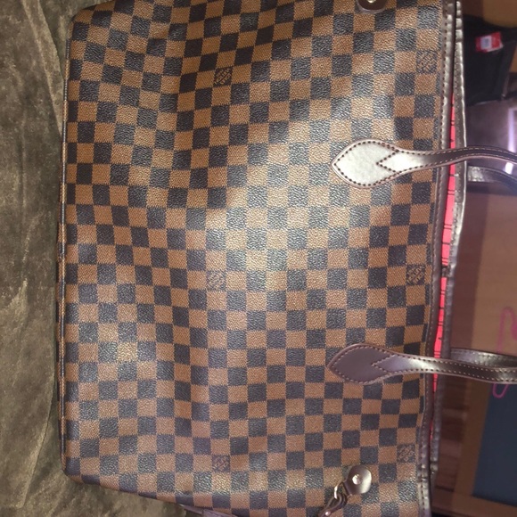 Purse - Picture 2 of 8